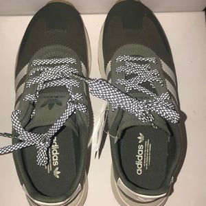 Flashback Adidas sneakers